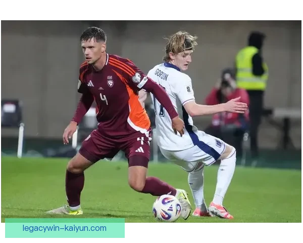 新一代足球巨星崛起，年轻球员逐步重塑全球足球格局表现亮眼