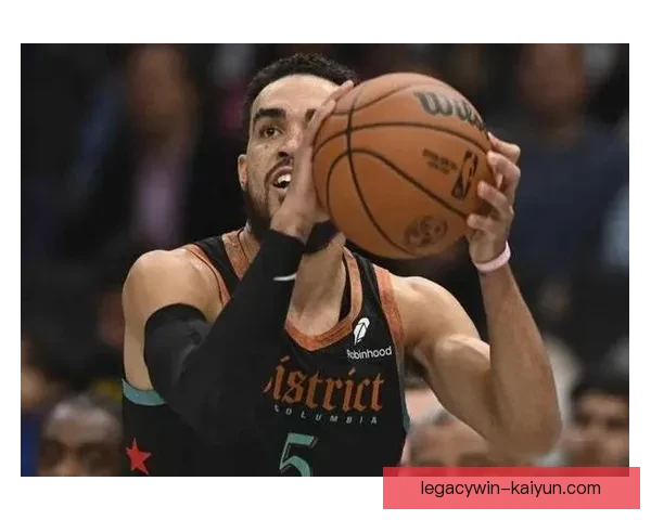 金玟哉近期英超转会传闻引发关注，能否迎来新挑战值得期待