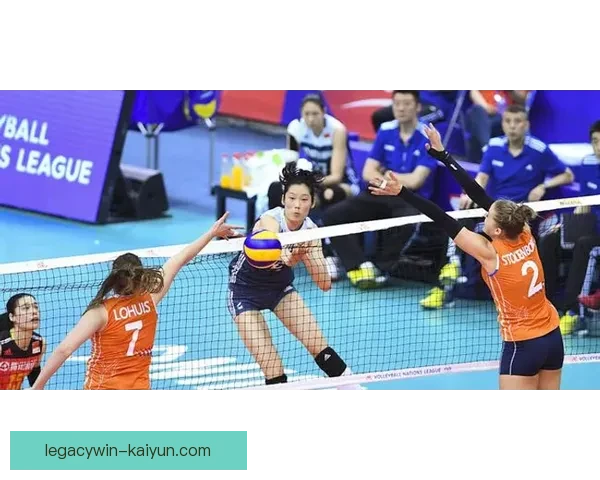 奥坎波斯在近期比赛中的战术适配性逐步提升，表现值得关注。